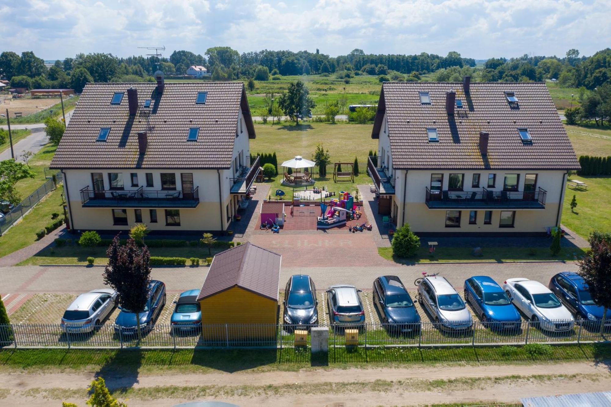 Pokoje Goscinne Sliwka Mrzezyno Bagian luar foto